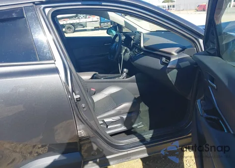 2022 Toyota C-Hr Xle/Night Shade/Limited from USA, damaged, VIN NMTKHMBX2NR147362